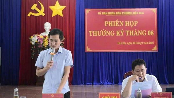 Phiên họp thường kỳ tháng 8